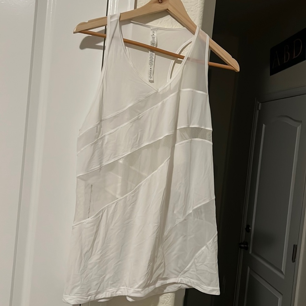 Lululemon tank top - size 10